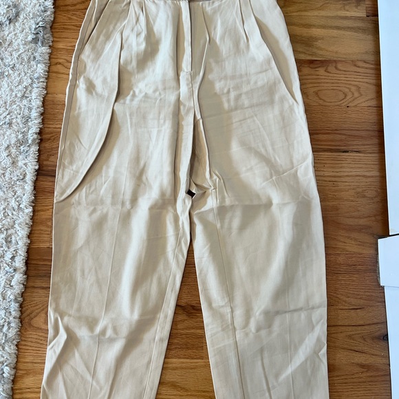 H&M Women’s Cream Linen Pants - Picture 1 of 2